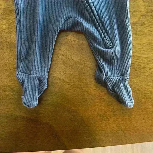 OLD NAVY. Lot of 3 Baby Boy Pajamas Long Sleeve 0-3 Months - Picture 5 of 16